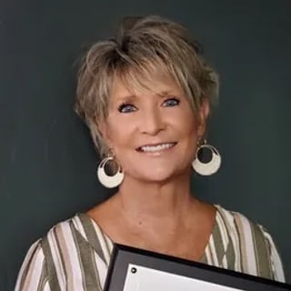 Nena Pelton